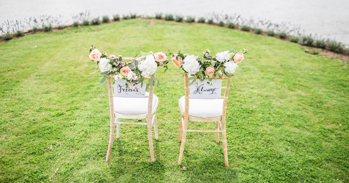 Golden Hour Wedding Photography: Why Nothing Compares